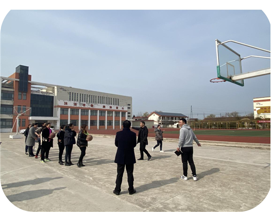 濱?？h五汛鎮(zhèn)中心小學(xué)舉行慶祝第111個(gè)國(guó)際三八婦女節(jié)活動(dòng)