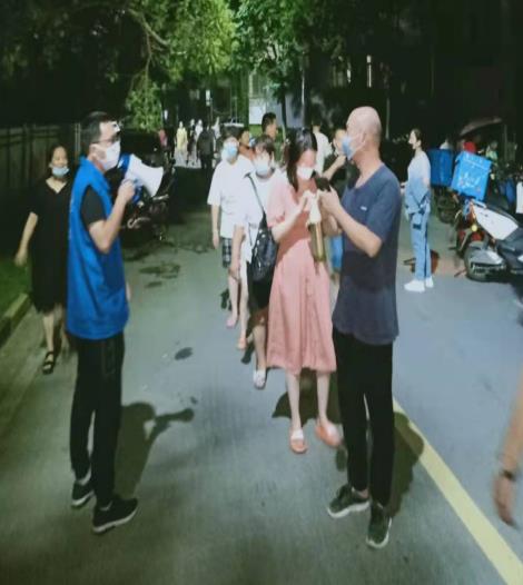 秣陵街道長(zhǎng)山社區(qū)：團(tuán)結(jié)一心，奮戰(zhàn)疫情