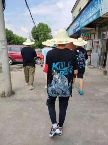 青龍社區(qū):志愿巡查有保障 “草帽小分隊(duì)”在行動(dòng)