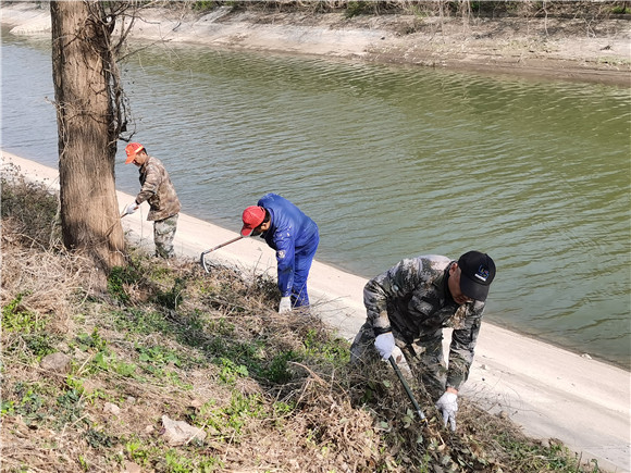 東陽社區(qū)舉辦消防安全應(yīng)急救援演練活動