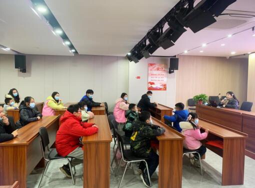 歲寒情暖 火炬村開(kāi)展新春走訪(fǎng)慰問(wèn)活動(dòng)